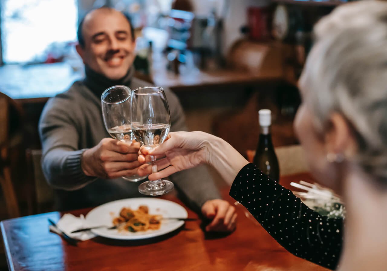 vinos para una cena romántica y celebraciones