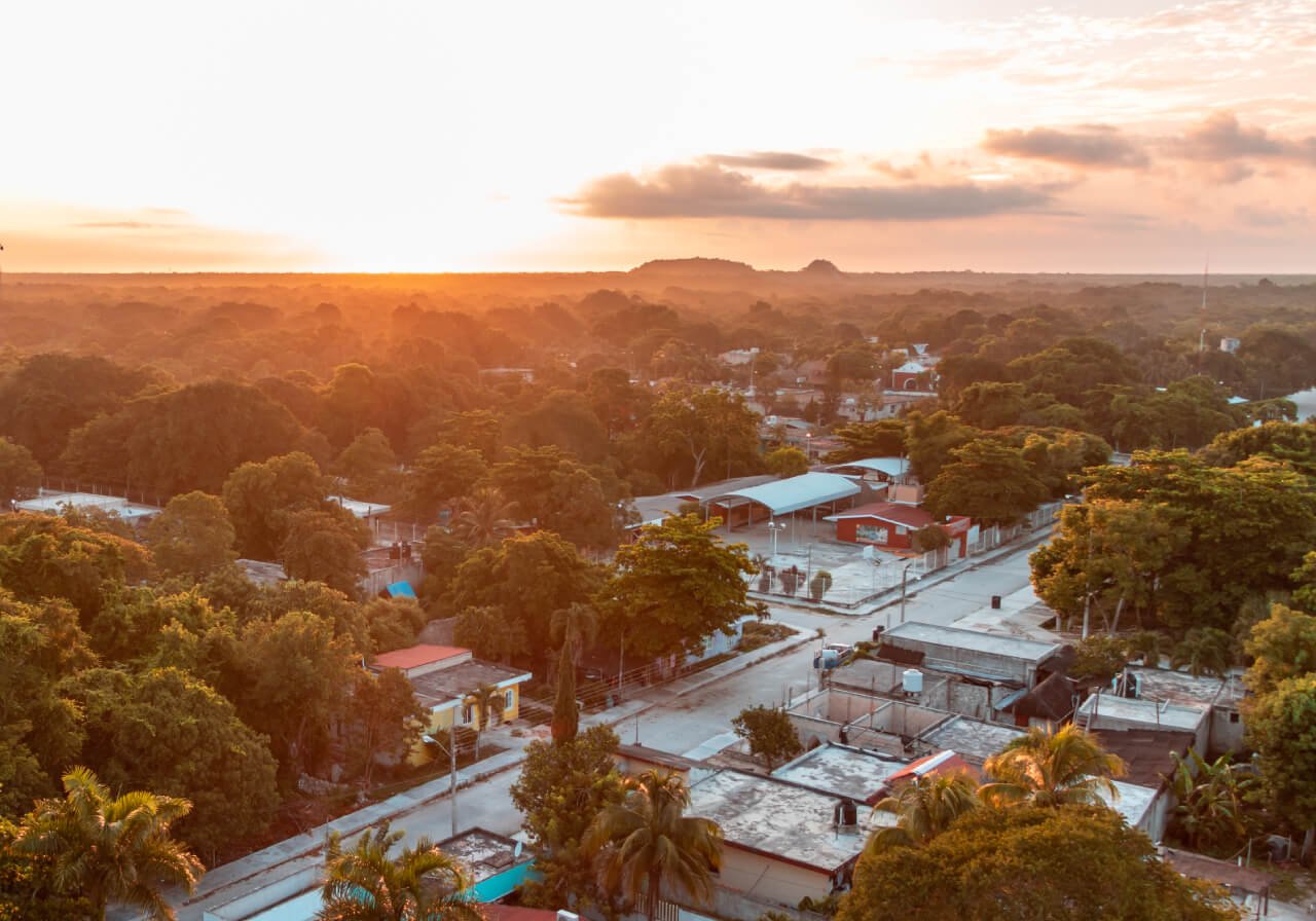 vista al pueblo de Cobá, lugar ideal para viajar en semana santa